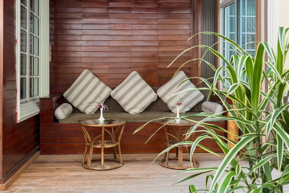 Reveries Maldives Gan  Exterior foto