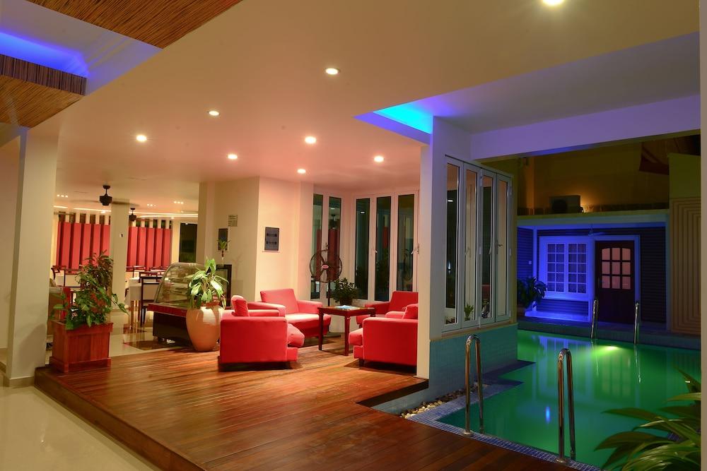 Reveries Maldives Gan  Exterior foto