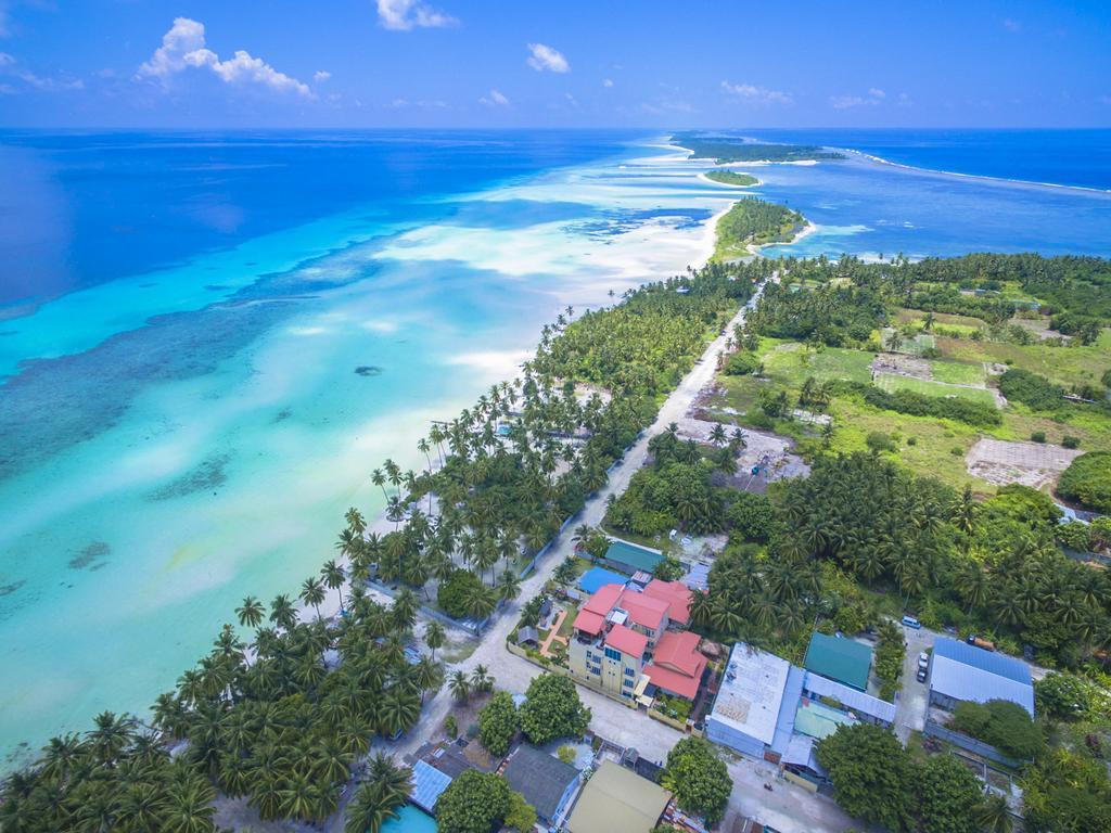 Reveries Maldives Gan  Exterior foto