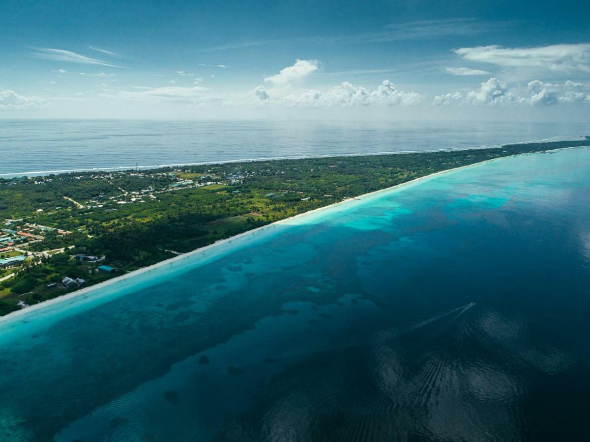 Reveries Maldives Gan  Exterior foto
